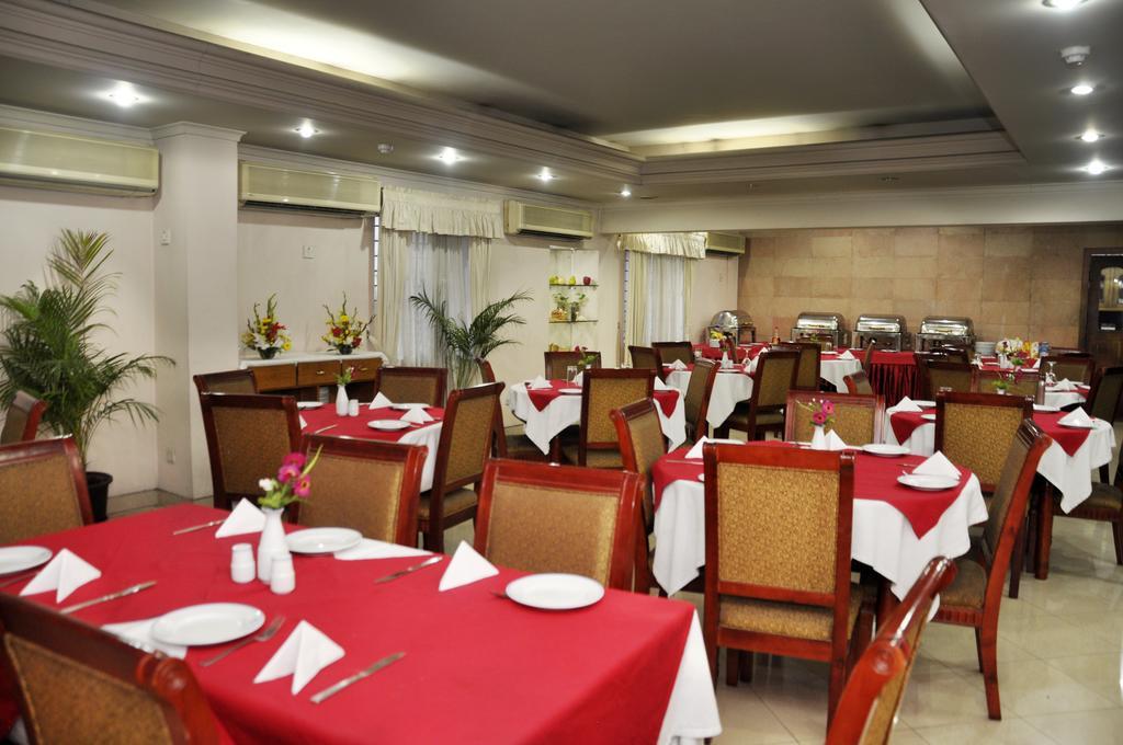 Hotel Bon Vivant Дакка Экстерьер фото
